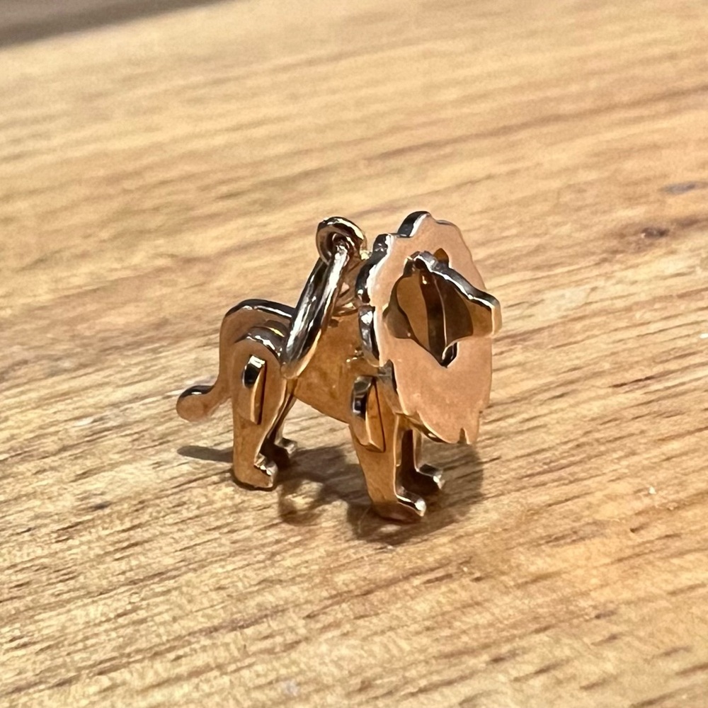 Tiffany & Co. 18k Rose Gold Lion Necklace Pendant